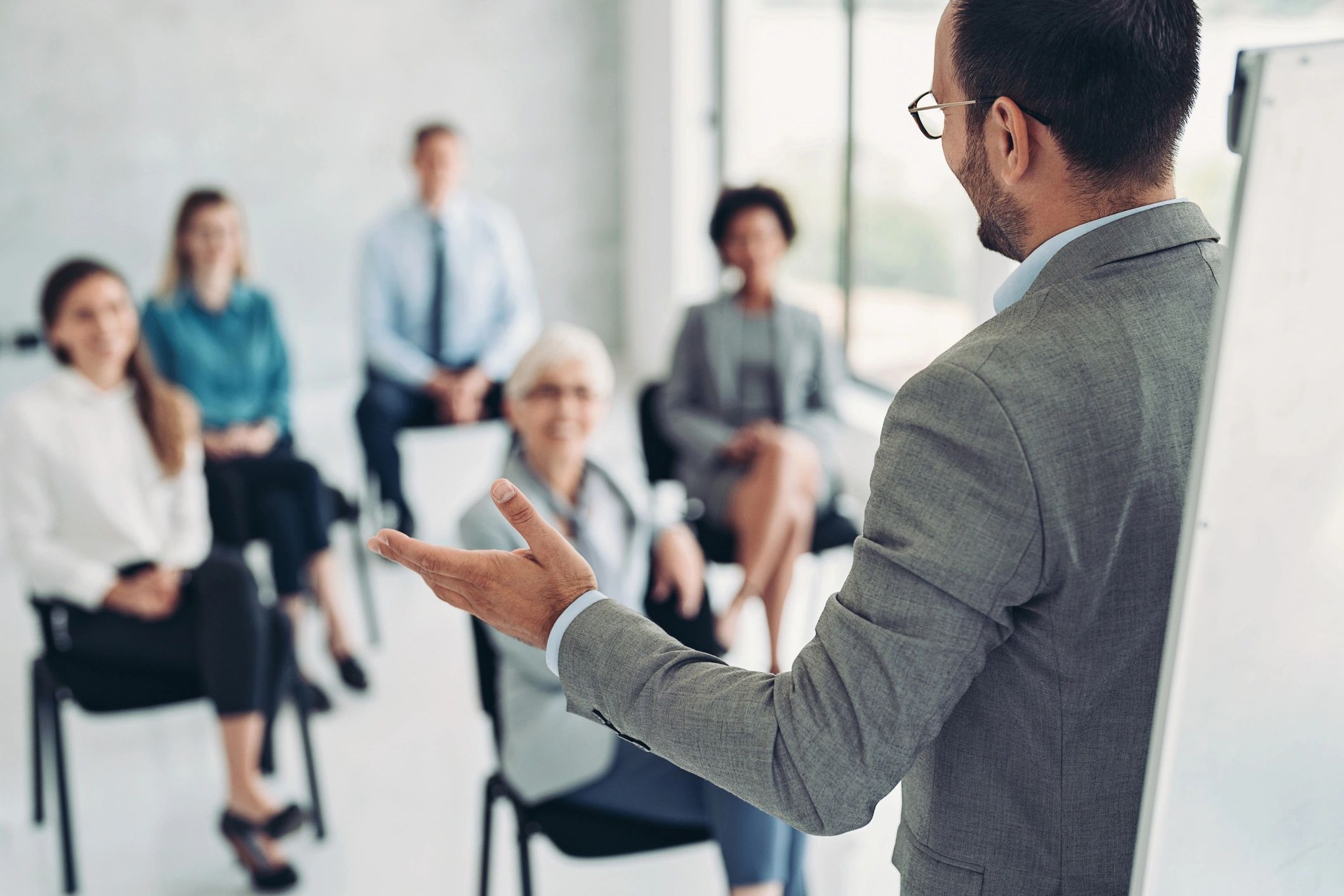 Satisfied HR manager testimonial